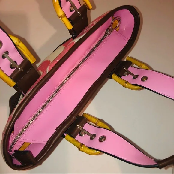 Cute Small Roxy Purse - Picture 4 of 6